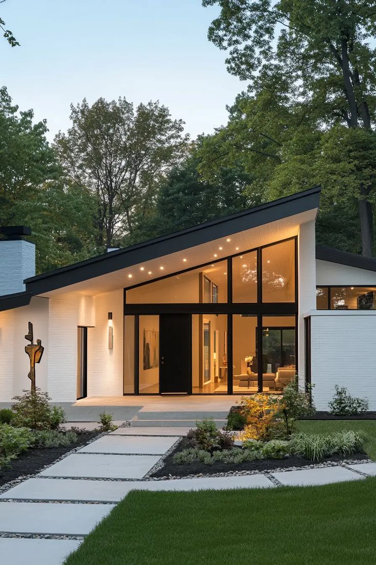 MODERN MINIMALIST